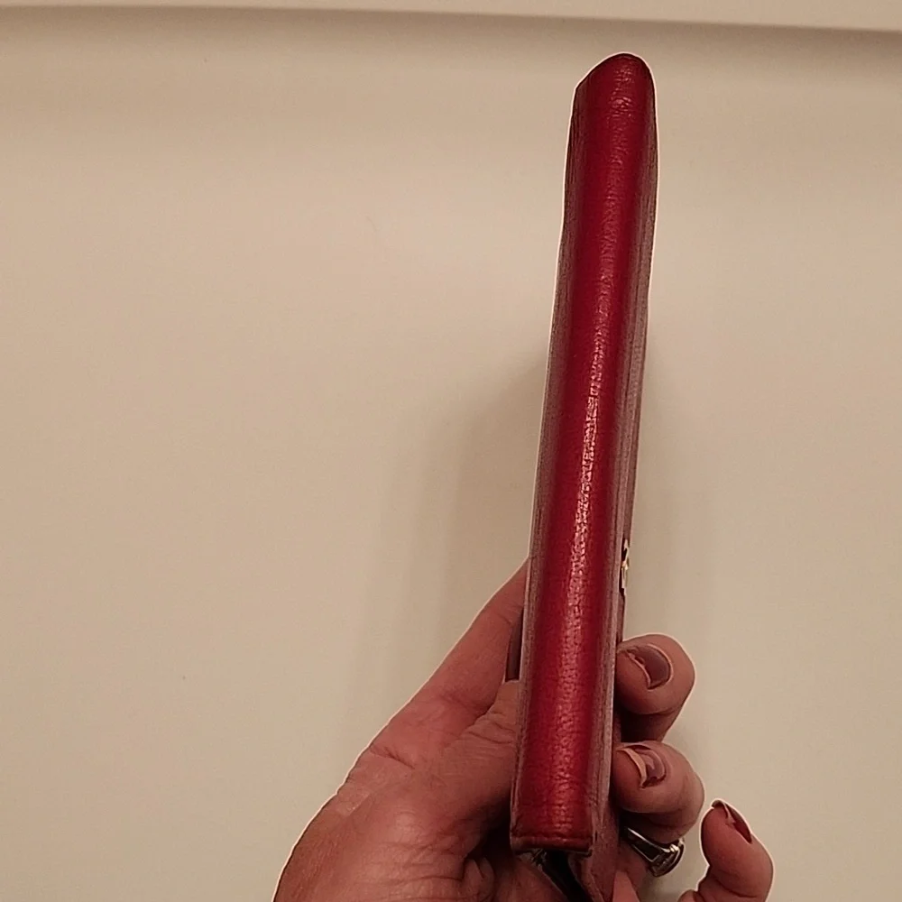 CHANEL wallet and bag - Picture 8 of 16